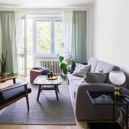 Lakeside Apt. Apartmán